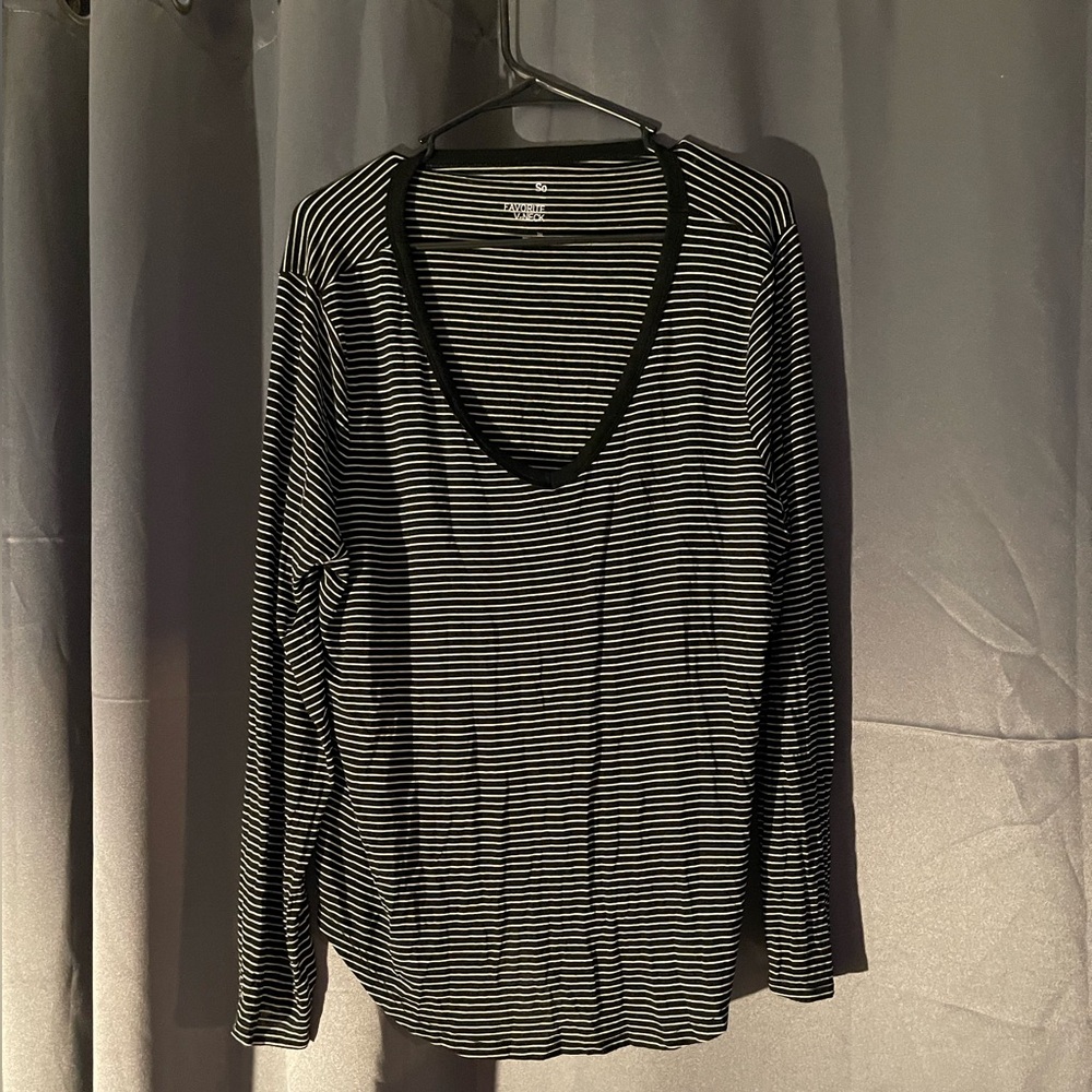Light zip shirt